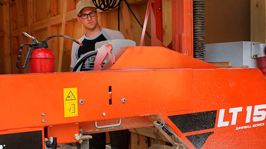 Wood-Mizer LT15 sawmill at work